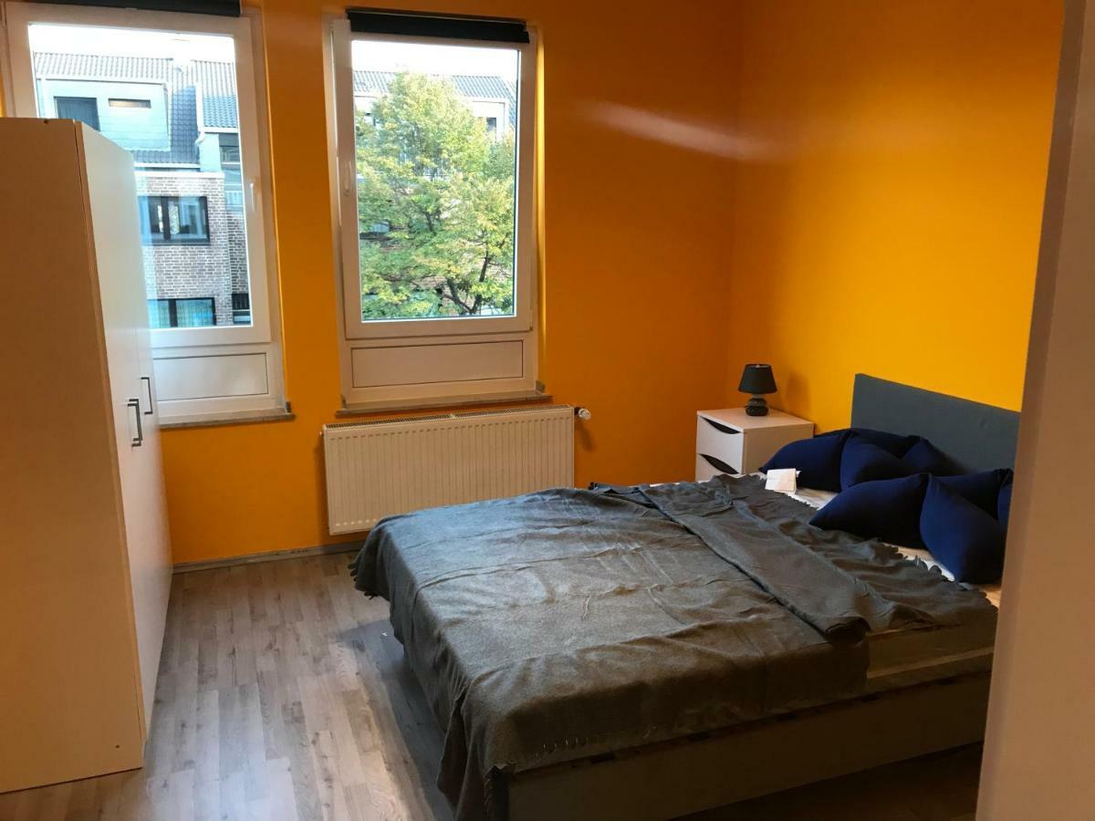 Top Appartement, Mit Messe Und Flughafen Nahe